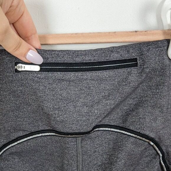Lululemon | Grey Reflective Speed Up Tight Legging Size 6 - Picture 5 of 9